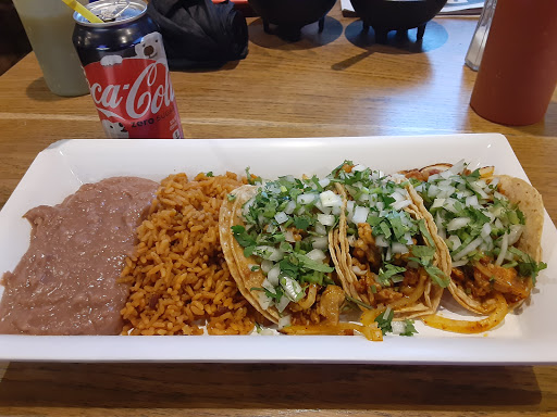 Grocery Store «Martinez Supermarket», reviews and photos, 3301 S Morgan St, Chicago, IL 60608, USA