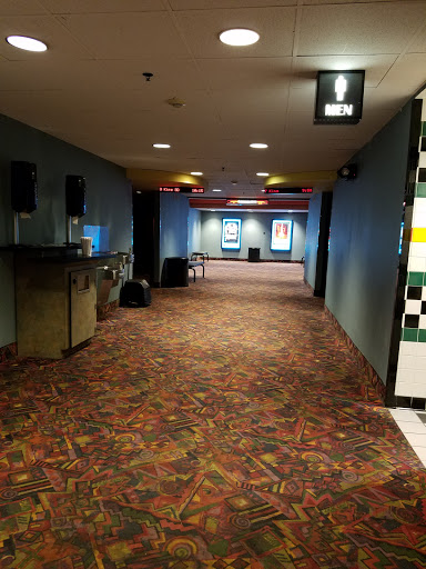 Movie Theater «Regal Cinemas Village Park 17», reviews and photos, 2222 E 146th St, Carmel, IN 46033, USA