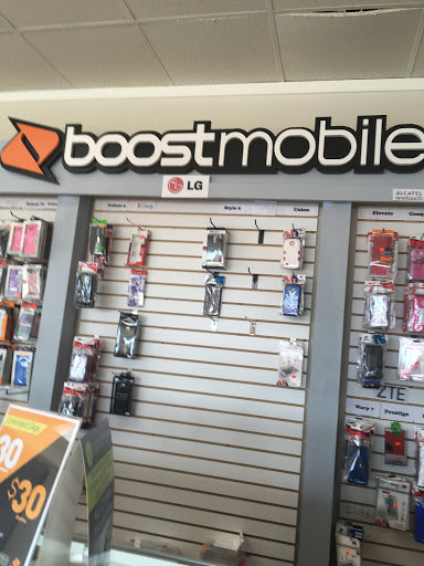 Cell Phone Store «Boost Mobile Store by MS Telecom», reviews and photos, 2828 Battleground Ave, Greensboro, NC 27408, USA