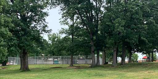 Community Center «Marlow Heights Community Center Park», reviews and photos, 2800 St Clair Dr, Marlow Heights, MD 20748, USA