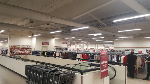 Clothing Store «Burlington Coat Factory», reviews and photos, 13550 Whittier Blvd, Whittier, CA 90605, USA