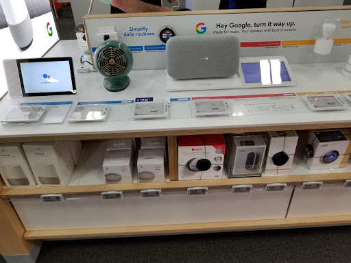 Electronics Store «Best Buy», reviews and photos, 740 S Sepulveda Blvd, El Segundo, CA 90245, USA
