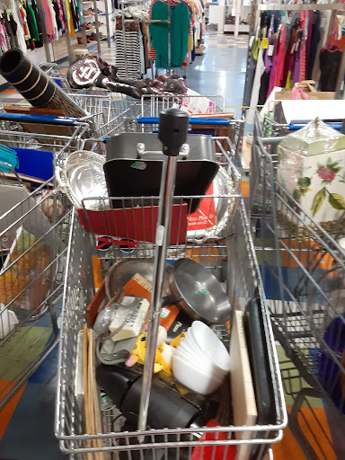 Thrift Store «Goodwill Industries of the Chesapeake, Inc.», reviews and photos, 1012 York Rd, Towson, MD 21204, USA