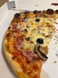 Plats et boissons du Pizzeria PIZZA HOP ! à Tarbes - n°5