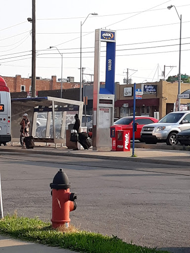 Car Wash «Wonderful Waldo Car Wash», reviews and photos, 7401 Broadway St, Kansas City, MO 64114, USA