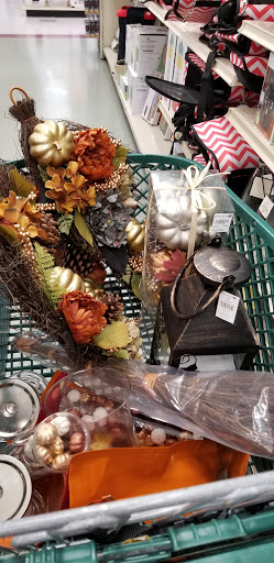 Home Goods Store «Christmas Tree Shops», reviews and photos, 1298 Worcester St, Natick, MA 01760, USA