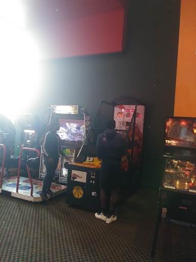 Movie Theater «Premiere Cinemas Renaissance 15», reviews and photos, 12300 North Fwy #400, Houston, TX 77060, USA