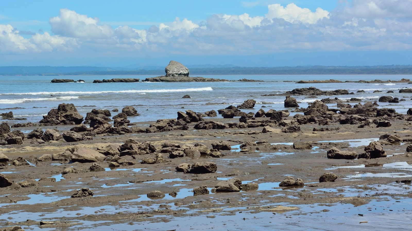 Photo de Playa Bochinche avec un rivage spacieux