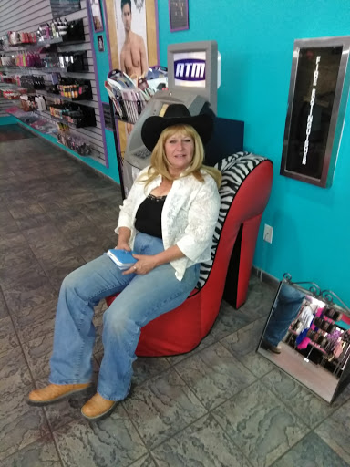 Store «Deja Vu Love Boutique Bakersfield», reviews and photos, 1620 Golden State Ave, Bakersfield, CA 93301, USA