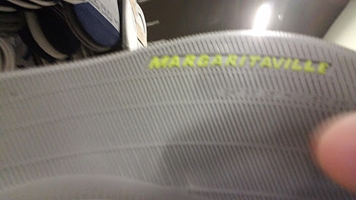 Shoe Store «DSW Designer Shoe Warehouse», reviews and photos, 17158 Redmond Way, Redmond, WA 98052, USA