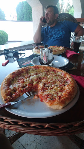 Komentari i recenzije Pizzeria Rebus