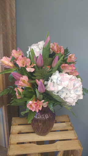 Florist «Danville Florist», reviews and photos, 101 S Washington St, Danville, IN 46122, USA