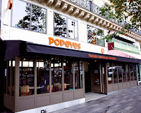 Photos du propriétaire du Restaurant américain Popeyes - République à Paris - n°1