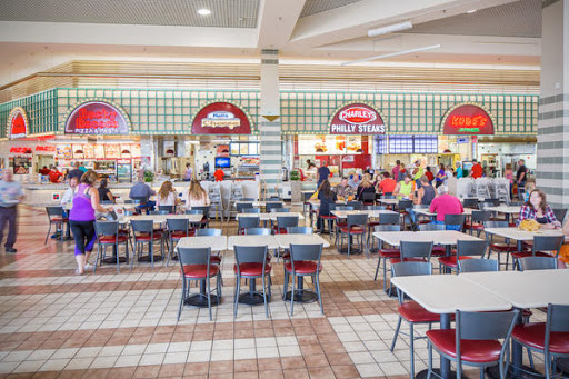 Shopping Mall «Oakwood Mall», reviews and photos, 4800 Golf Rd, Eau Claire, WI 54701, USA