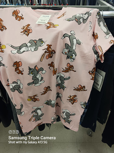 Shopping Mall «Merchants Walk Shopping Center», reviews and photos, 7580 W Broad St, Richmond, VA 23294, USA