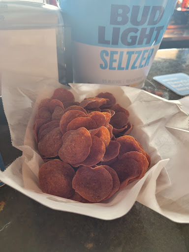 Bar & Grill «The Casino», reviews and photos, 104 Division St, Kelleys Island, OH 43438, USA