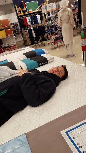 Shopping Mall «Steeplegate Mall», reviews and photos, 270 Loudon Rd, Concord, NH 03301, USA