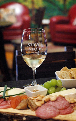 Winery «Stave & Stone Winery», reviews and photos, 210 Oak St, Hood River, OR 97031, USA