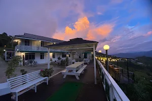 Bayu Senja Lodge image