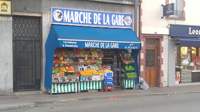 Marche de la Gare à Maisons-Laffitte