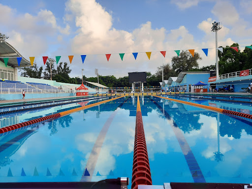 Children swimming Santo Domingo