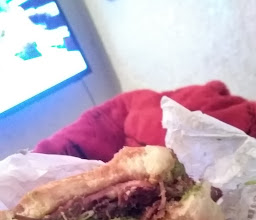 TORTAS Y HAMBURGUESAS LEO photo