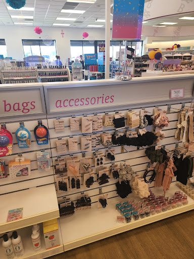 Beauty Salon «Beauty Brands», reviews and photos, 3110 Green Mt Crossing Dr, Shiloh, IL 62269, USA