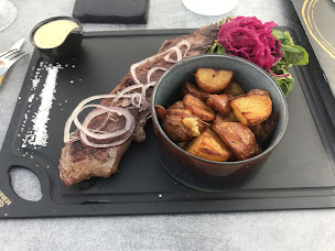 Photo n°48 de LUNATIK - Restaurant à Saint-André-de-Corcy ()