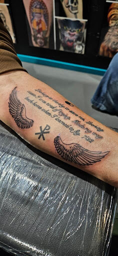 Explore small arrow tattoo ideas, creative tattoo ideas in Weatherford, available at Weatherford Tattoo Co.