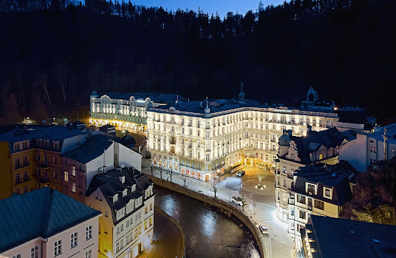 Grandhotel Pupp by null