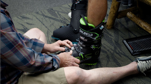 Ski Shop «Country Ski and Sport Inc.», reviews and photos, 161 Quincy Ave, Quincy, MA 02169, USA