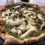 Photo n°3 de l'avis de Isaac.u fait le 27/05/2023 à 09:23 sur le  Pizzeria Carmnella dal 1892 à Naples