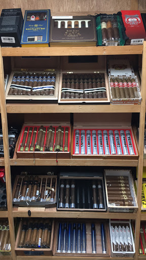 Tobacco Shop «VIP Smoke Shop & Gifts», reviews and photos, 519 S 3rd St, Louisville, KY 40202, USA