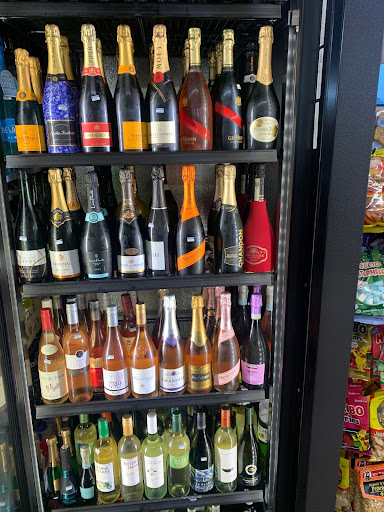 Liquor Store «Judah Ninth Avenue Liquors», reviews and photos, 1400 9th Ave, San Francisco, CA 94122, USA