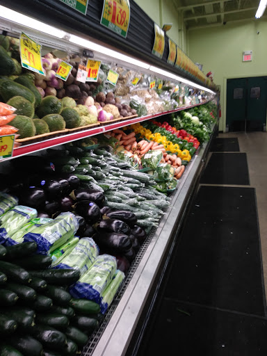 Supermarket «Familia Fresh Market Berwyn», reviews and photos, 3308 S Oak Park Ave, Berwyn, IL 60402, USA