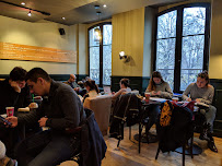 Atmosphère du Restaurant servant le petit-déjeuner Starbucks à Paris - n°16