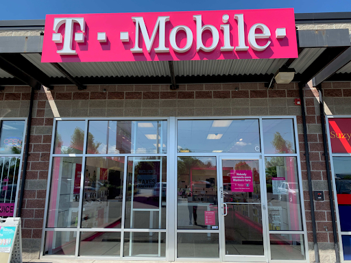 Cell Phone Store «T-Mobile», reviews and photos, 11416 Canyon Rd E STE C, Puyallup, WA 98373, USA