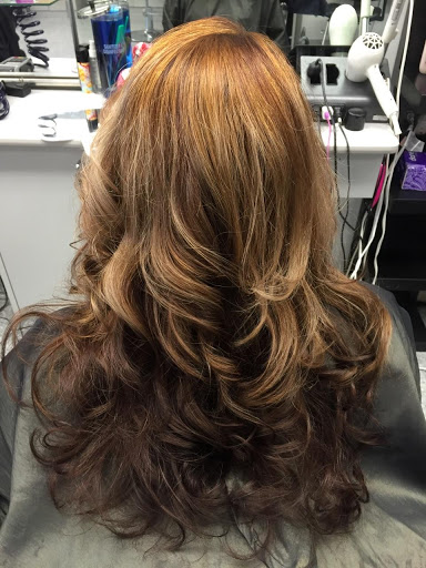 Beauty Salon «B-dazzled hair and nail salon», reviews and photos, 2226 FL-60, Valrico, FL 33594, USA