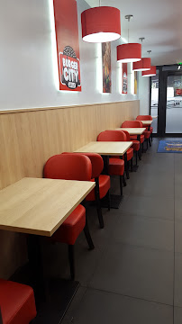 Atmosphère du Restauration rapide Royal Burger City à Lille - n°9
