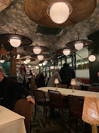Atmosphère du Restaurant français Magnum 150cl à Paris - n°9