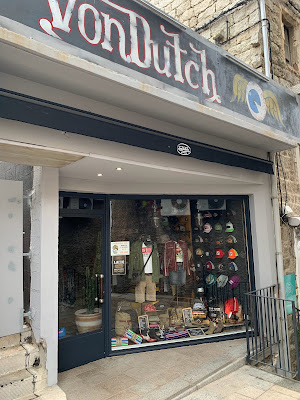 VON DUTCH à Porto-Vecchio
