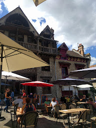 Photo n°45 de La Maison des Arts à Moret-Loing-et-Orvanne ()