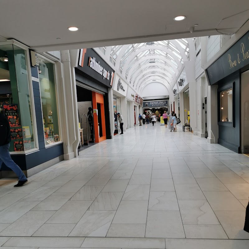 Swan Shopping Centre