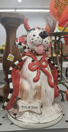 Thrift Store «Family Thrift Center», reviews and photos, 5393 Wesleyan Dr, Virginia Beach, VA 23455, USA