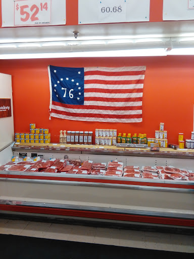 Grocery Outlet, 902 Ohio Ave, Lynn Haven, FL 32444, USA, 