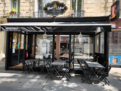 BEST MEAL à Paris