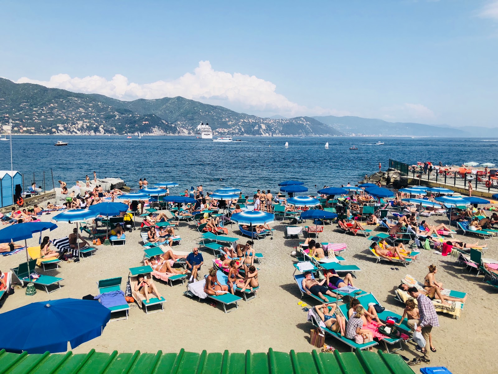 Fotografie cu Spiaggia Santa Margherita Ligure zona parțial reamenajată