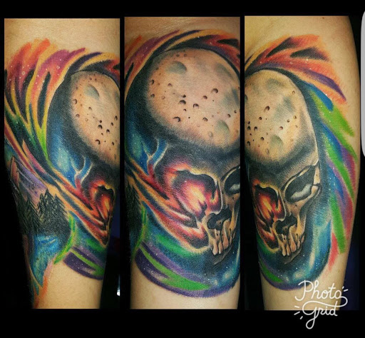 Explore small hand tattoo ideas, creative tattoo ideas in Muncie, available at Abandon all hope tattoo and body piercing