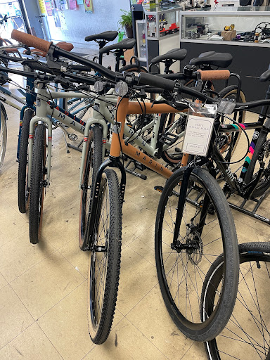 Bicycle Store «The Bike Lane», reviews and photos, 2130 N Milwaukee Ave, Chicago, IL 60647, USA