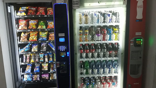 Mitsubishi Dealer «Anaheim Mitsubishi», reviews and photos, 1300 S Auto Center Dr, Anaheim, CA 92806, USA